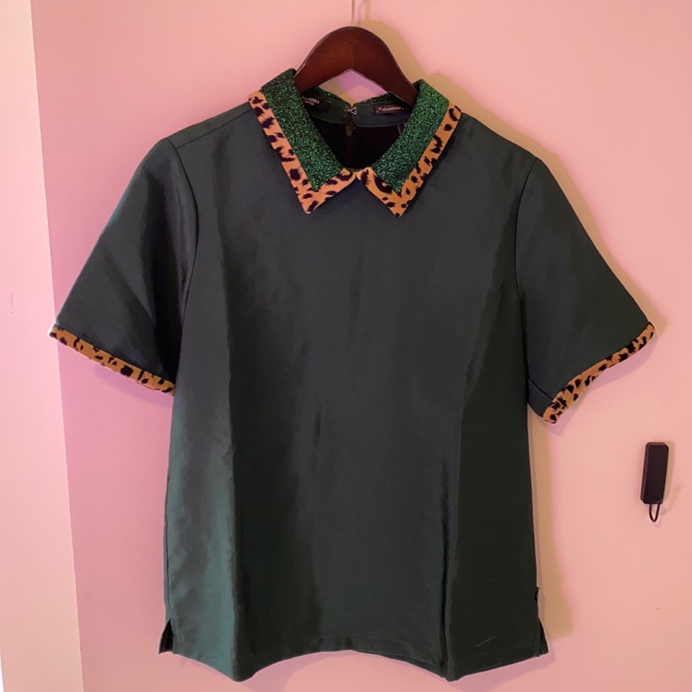 Scotch and soda. Green and leopard collar shirt.